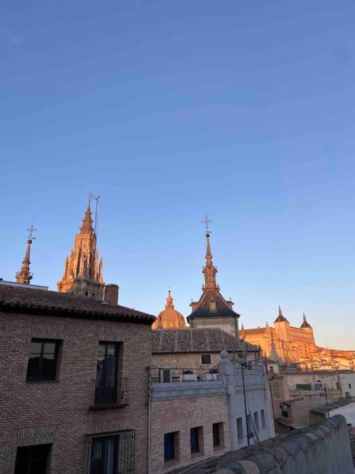 Atico En Toledo Con Terraza Apartment ภายนอก รูปภาพ